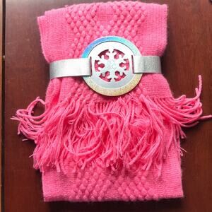 NEW NY & Company One Size Fringe Pink Scarf